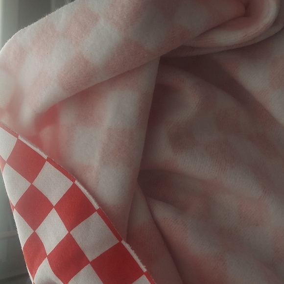 FOREVER 21 Longsleeve Checkered Crop Top - Picture 7 of 7